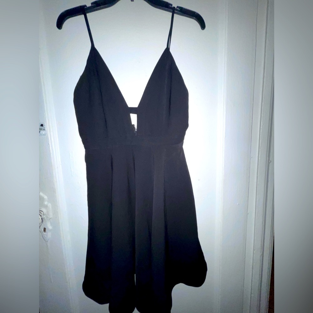 Do + Be Women’s Short Mini Dress Spaghetti Strap Backless Ruffle Hem Flowy
